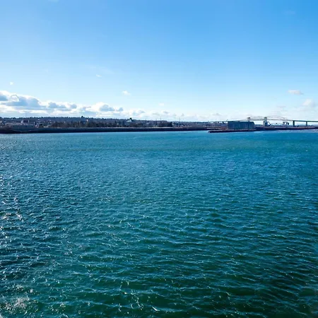 Delta Hotels By Marriott Sault Ste. Marie Waterfront Room photo