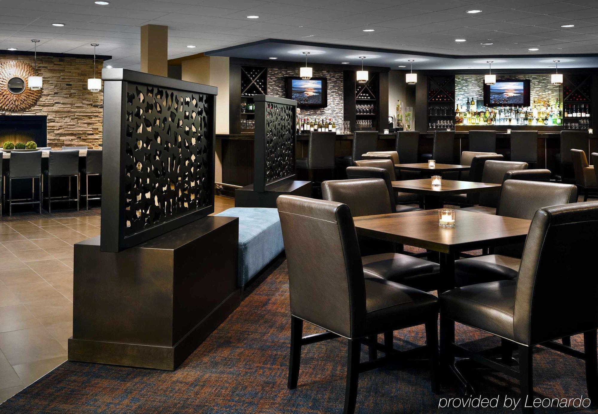 Delta By Marriott Waterfront Hotel 4*