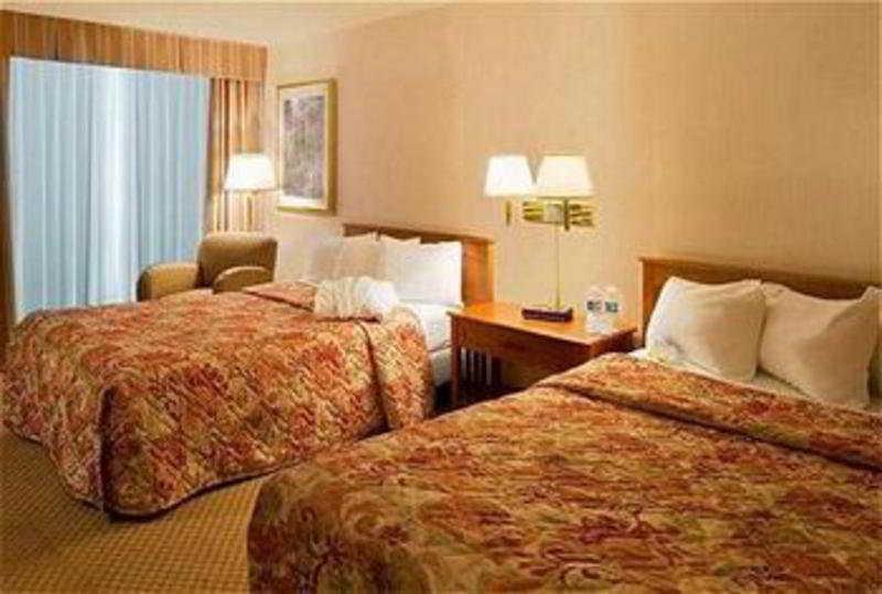 Hotel Delta By Marriott Waterfront Sault Ste. Marie