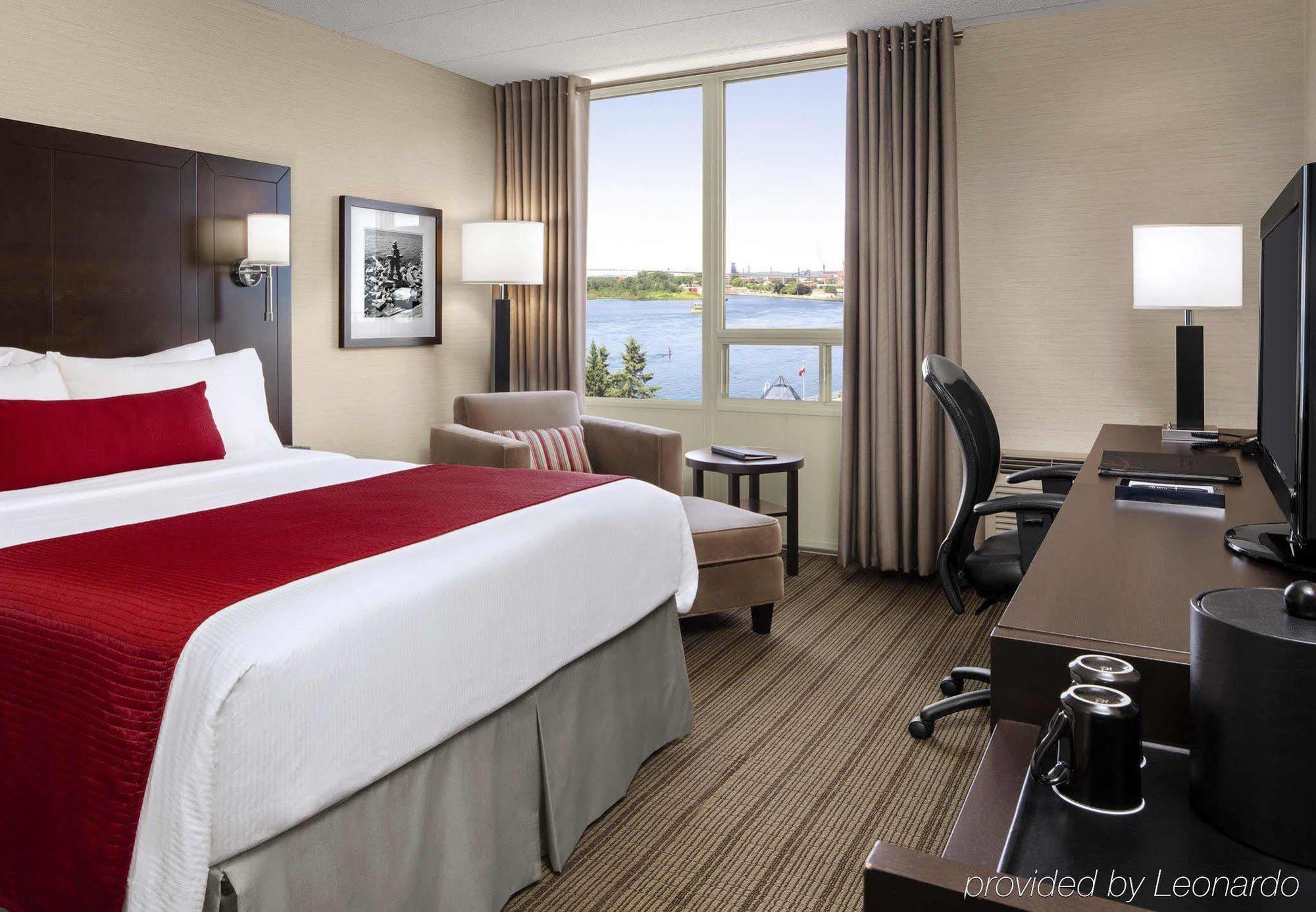 Delta By Marriott Waterfront Hotel 4*