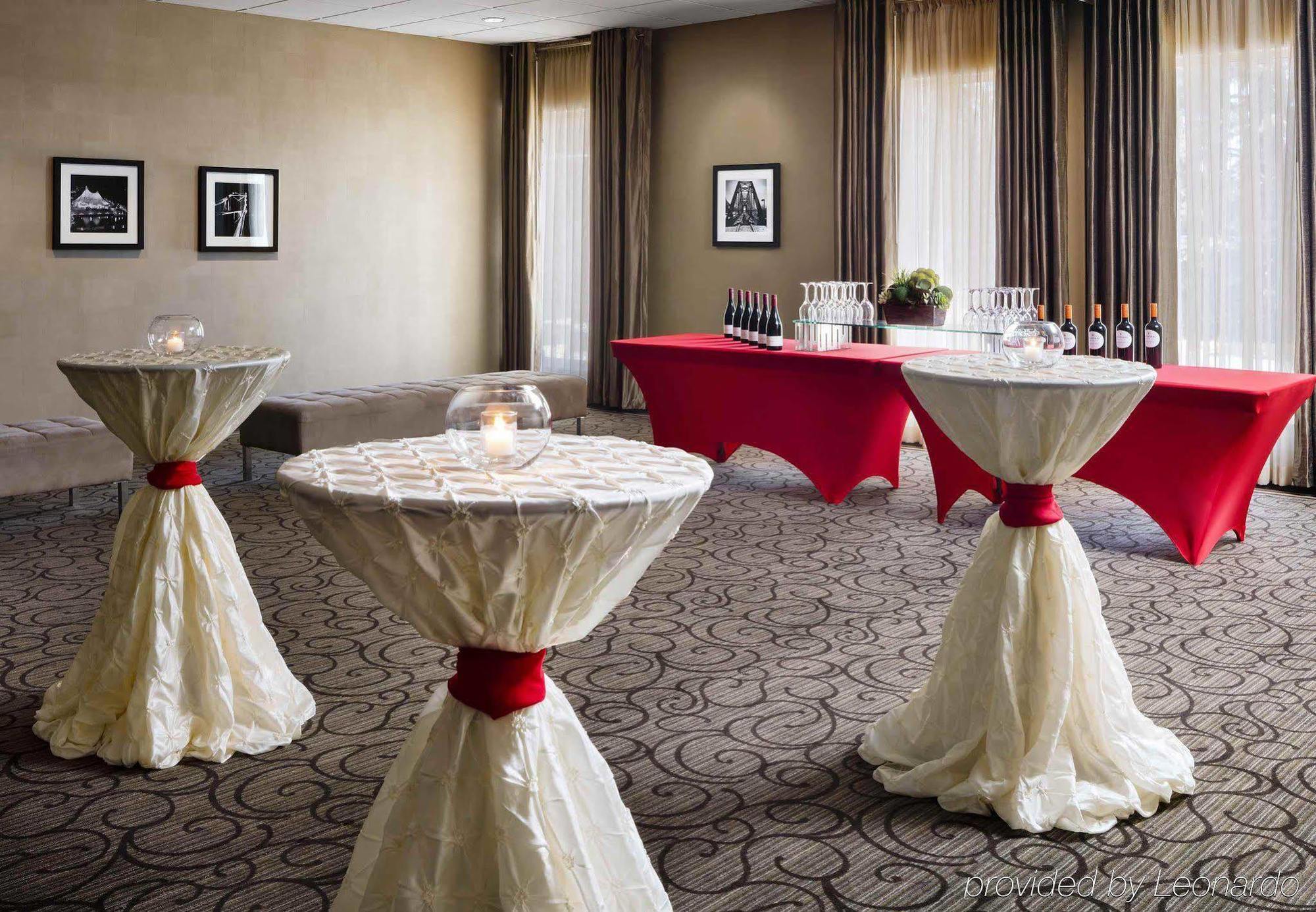 Delta By Marriott Waterfront Hotel 4*